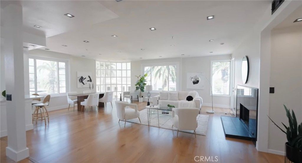 117 N Gale PH 5, Beverly Hills, CA 90211 — photo 3