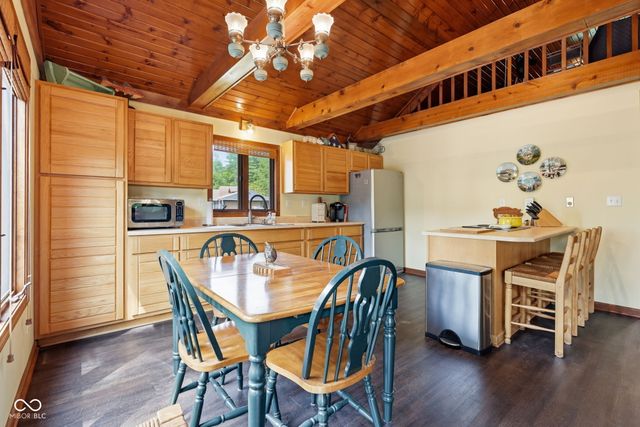 611 W Fleming Drive, Nineveh, IN 46164