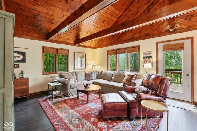 611 W Fleming Drive, Nineveh, IN 46164