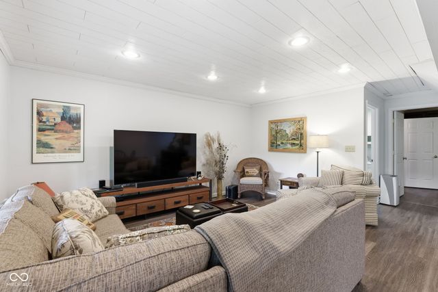 611 W Fleming Drive, Nineveh, IN 46164