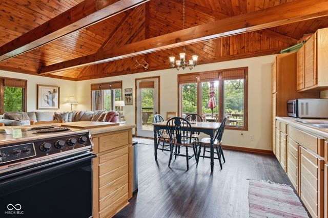 611 W Fleming Drive, Nineveh, IN 46164