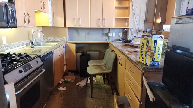 201 4Th St 408, Oakland, CA 94607