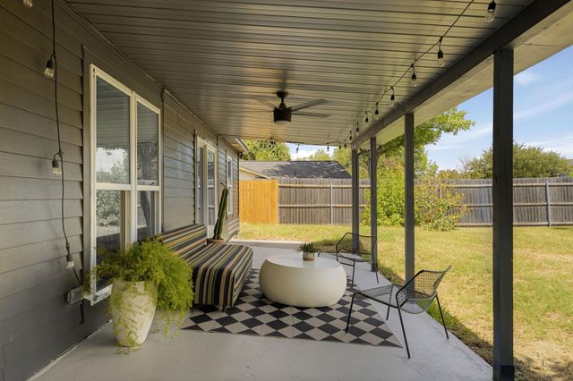 7312 Meadowood DR, Austin, TX 78723
