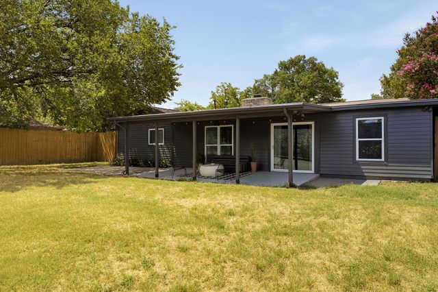 7312 Meadowood DR, Austin, TX 78723