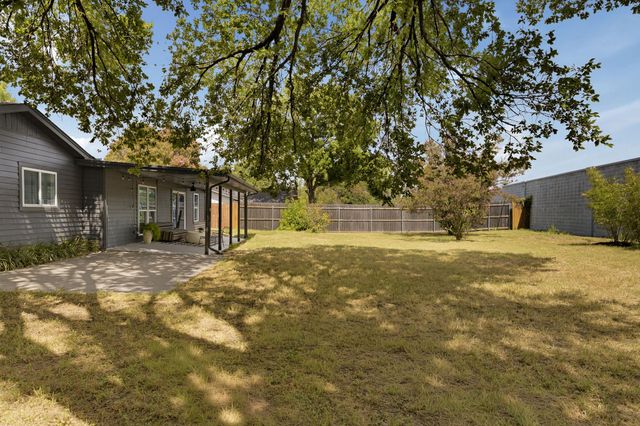 7312 Meadowood DR, Austin, TX 78723