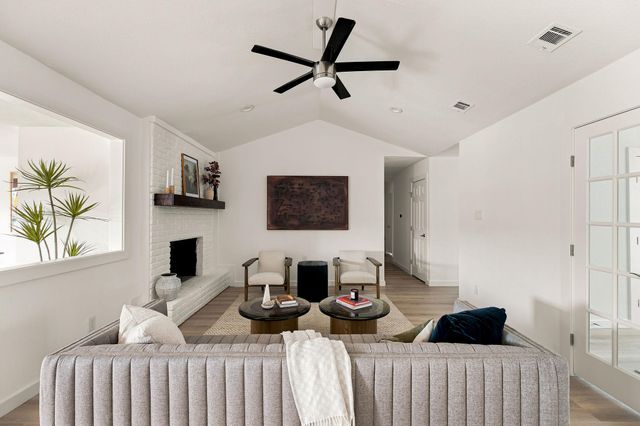 7312 Meadowood DR, Austin, TX 78723