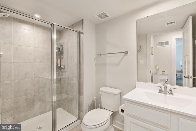 497 BRIDGEPOINT DR, Fredericksburg, VA 22405