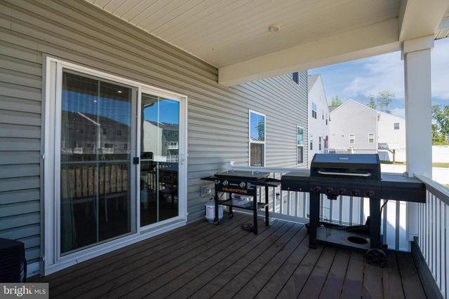 497 BRIDGEPOINT DR, Fredericksburg, VA 22405