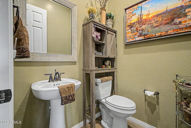 17913 W REDWOOD Lane, Goodyear, AZ 85338