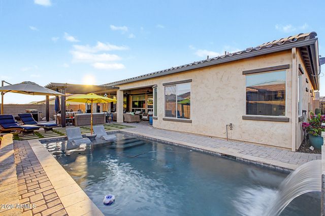 17913 W REDWOOD Lane, Goodyear, AZ 85338