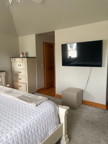 7324 W Braemar Lane, Frankfort, IL 60423