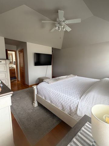 7324 W Braemar Lane, Frankfort, IL 60423