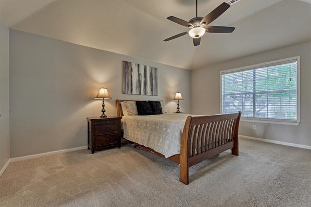 19 Greentwig Place, Spring, TX 77381