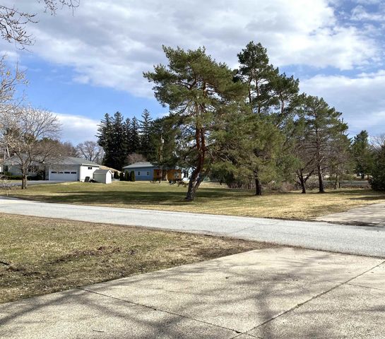 4 Gorham Lane, Middlebury, VT 05753