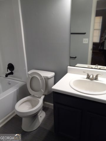 2036 Charter Manor, Lithonia, GA 30058