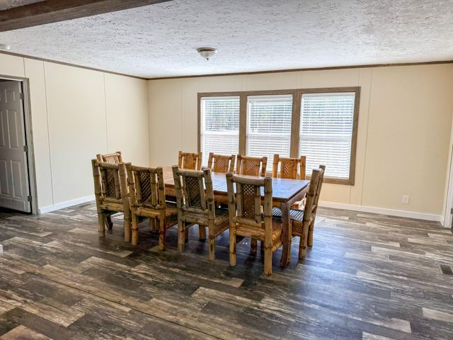 719 Ulmer Lake Drive, Walterboro, SC 29488