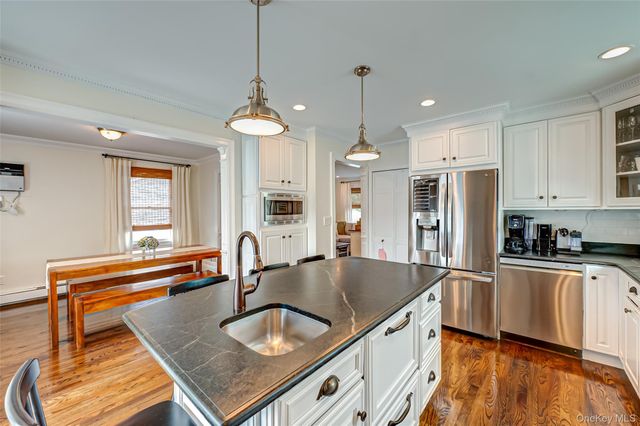 3038 Lowell Avenue, Wantagh, NY 11793