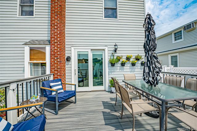 3038 Lowell Avenue, Wantagh, NY 11793