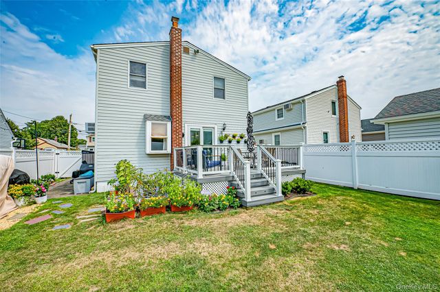 3038 Lowell Avenue, Wantagh, NY 11793