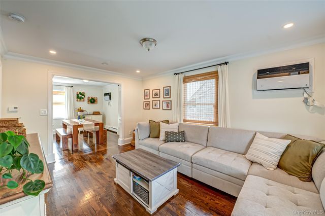 3038 Lowell Avenue, Wantagh, NY 11793