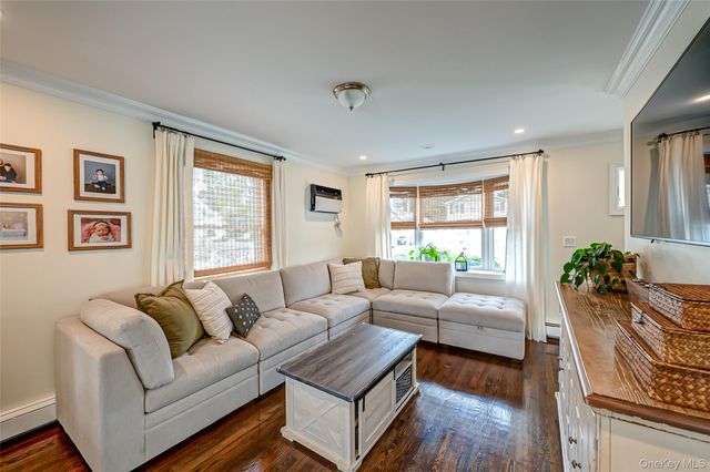 3038 Lowell Avenue, Wantagh, NY 11793