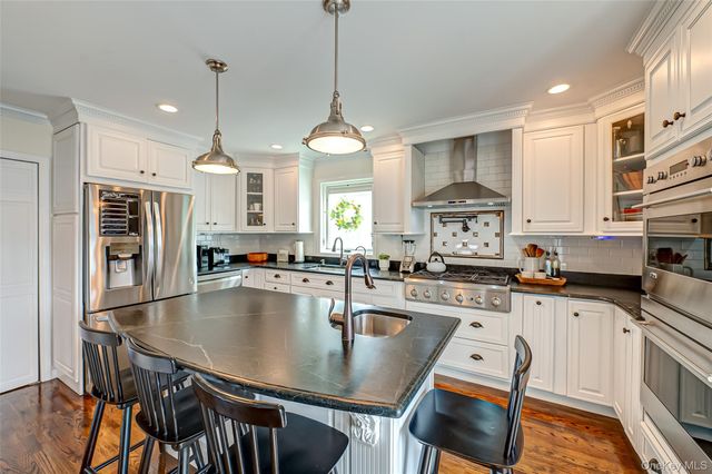 3038 Lowell Avenue, Wantagh, NY 11793