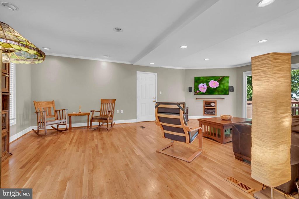 Image 24 of property listing at 12602 TARTAN LN, Fort Washington, MD 20744