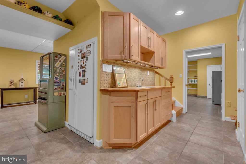 Image 51 of property listing at 12602 TARTAN LN, Fort Washington, MD 20744