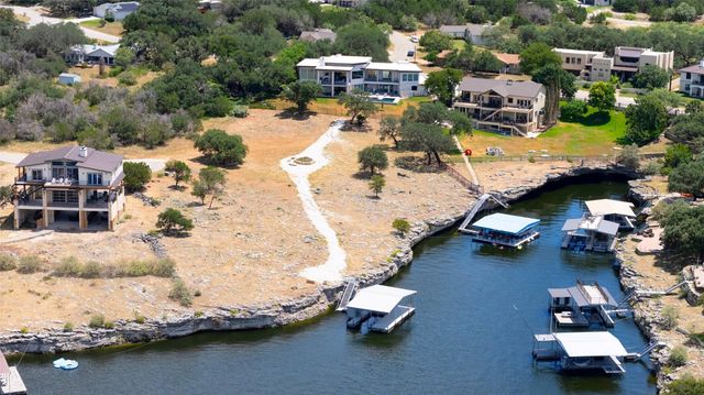 3002 Point CV, Lago Vista, TX 78645