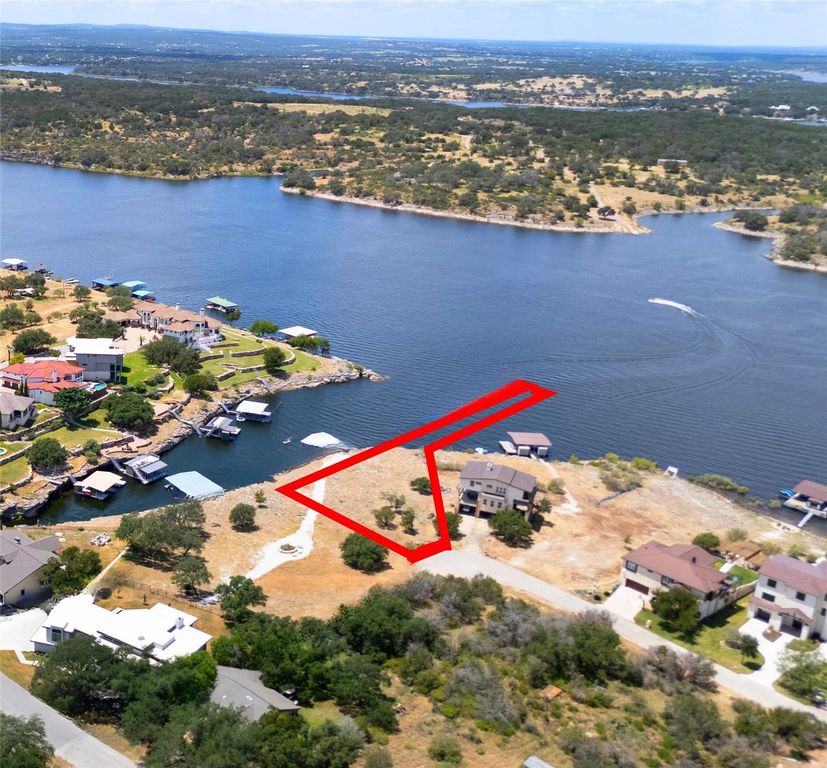 3002 Point CV, Lago Vista, TX 78645