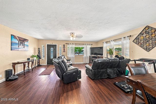 107 S MATLOCK Street, Mesa, AZ 85204