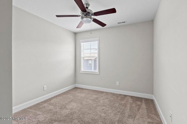 310 S Stingray Lane, Sneads Ferry, NC 28460