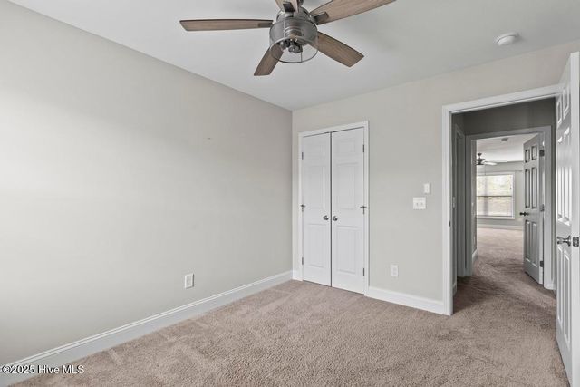 310 S Stingray Lane, Sneads Ferry, NC 28460