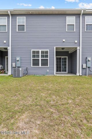 310 S Stingray Lane, Sneads Ferry, NC 28460