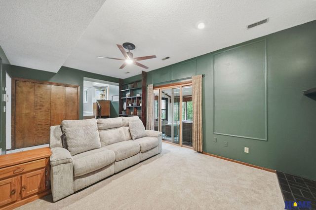 7640 South Street, Lincoln, NE 68506