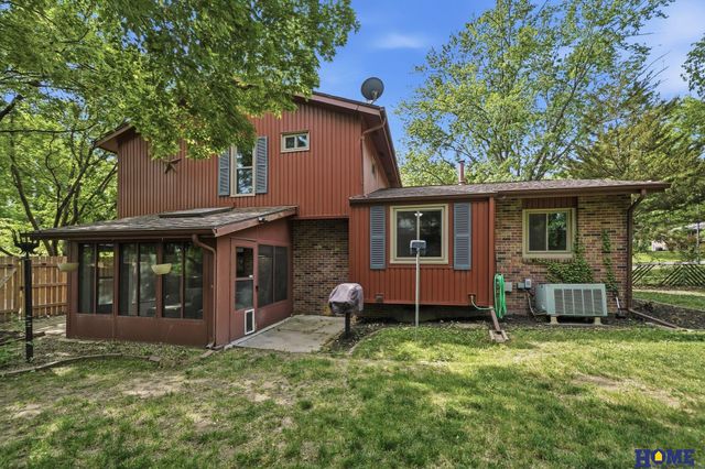 7640 South Street, Lincoln, NE 68506