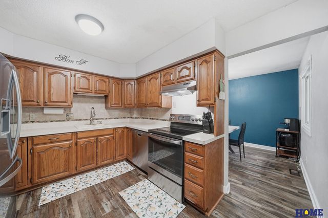 7640 South Street, Lincoln, NE 68506
