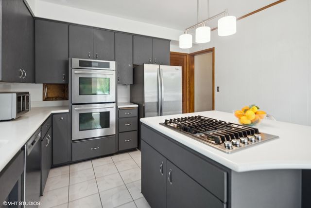 1492 W Irving Park Road, Itasca, IL 60143