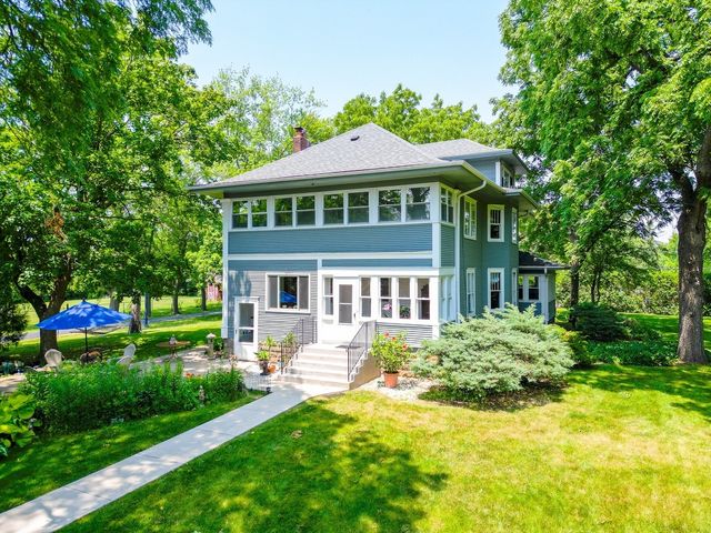 1492 W Irving Park Road, Itasca, IL 60143
