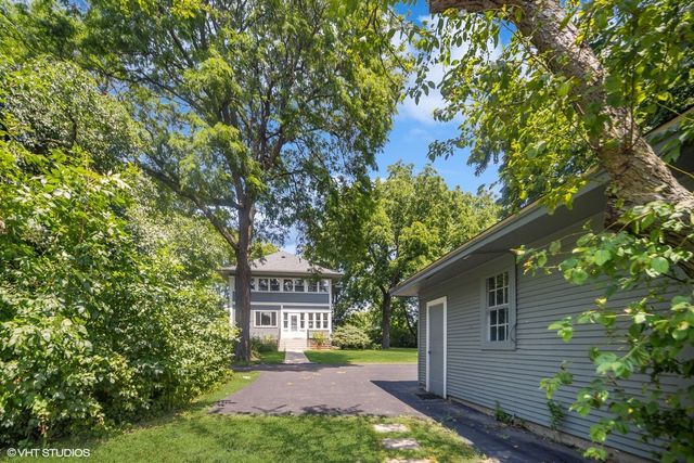1492 W Irving Park Road, Itasca, IL 60143