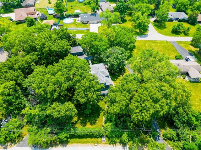 1492 W Irving Park Road, Itasca, IL 60143