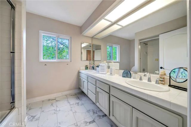 5181 BRIAN Lane, Encino, CA 91436
