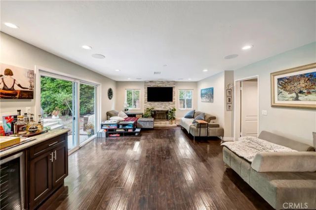 5181 BRIAN Lane, Encino, CA 91436