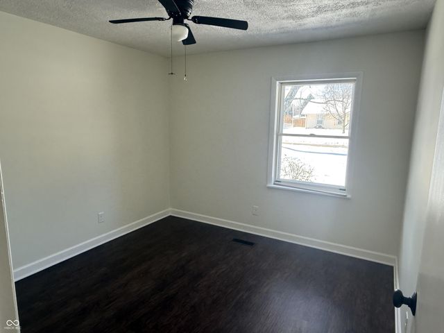 301 Meadow Drive, Greenwood, IN 46142