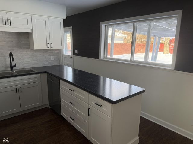 301 Meadow Drive, Greenwood, IN 46142
