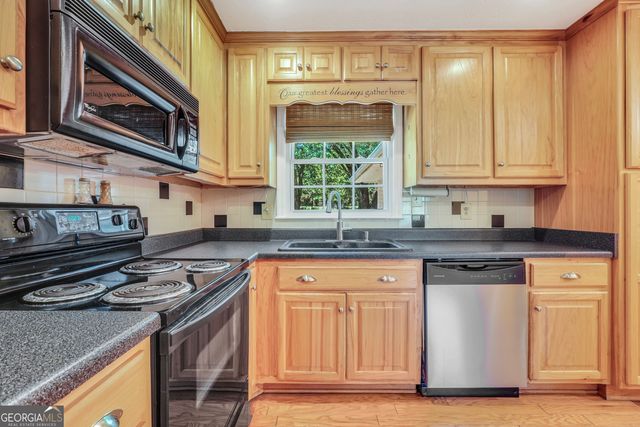 144 S 6th Street Extension, Milner, GA 30257