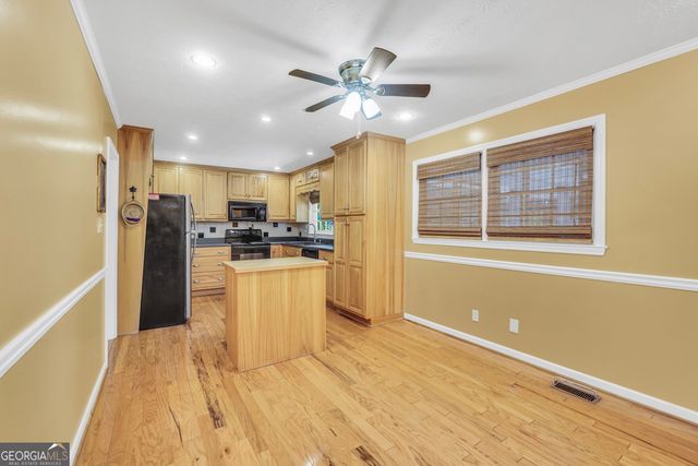 144 S 6th Street Extension, Milner, GA 30257
