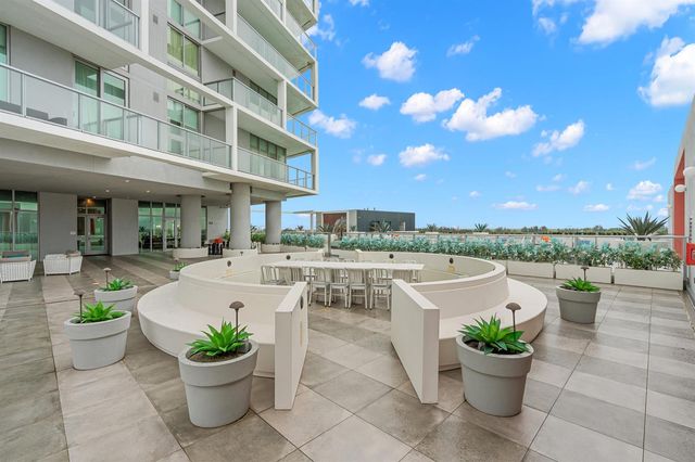 2000 Metropica Way 214, Sunrise, FL 33323