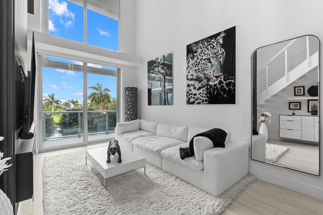 2000 Metropica Way 214, Sunrise, FL 33323