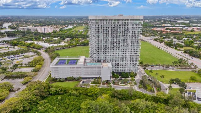 2000 Metropica Way 214, Sunrise, FL 33323